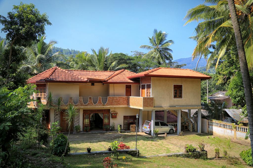 Mahaweli View Bungalow Kandy Eksteriør bilde